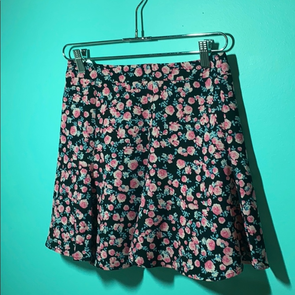 H&M floral skirt